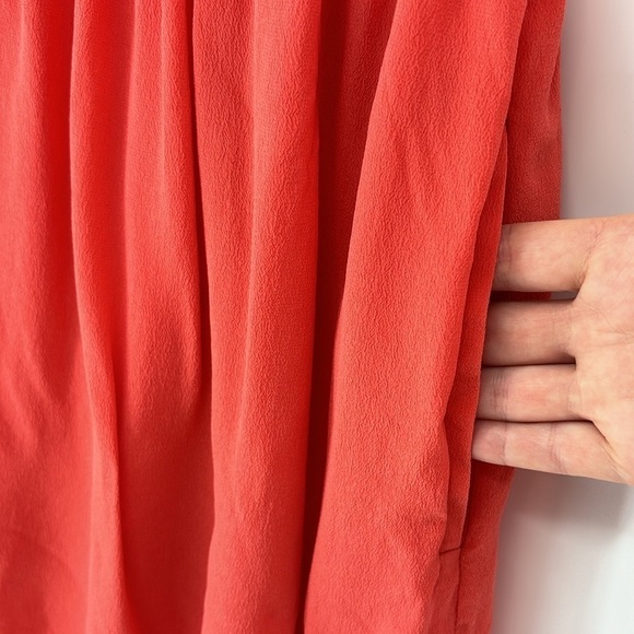 T. Babaton Aritzia 100% Silk Mini Dress With Pockets Women’s Size XS in Coral - Picture 8 of 11